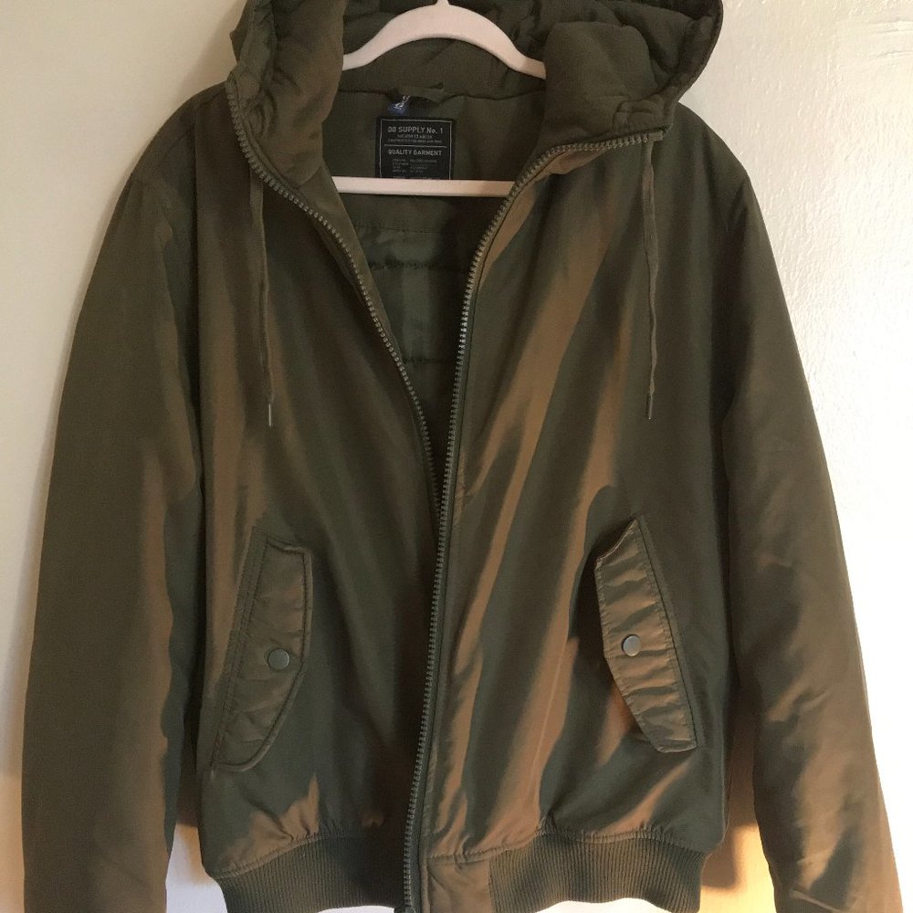 DB Supply No 1 Jacket